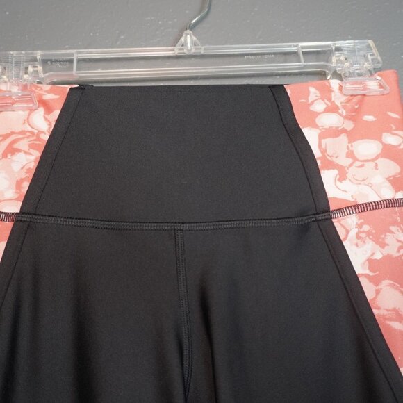 Under Armour Womens Black And Peach Compression Edgelit Ankle Crop Size Medium - Picture 5 of 8